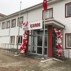 Braterska rozgrywka ile odcinków - Wszystko o serialu Içerde w Polsce