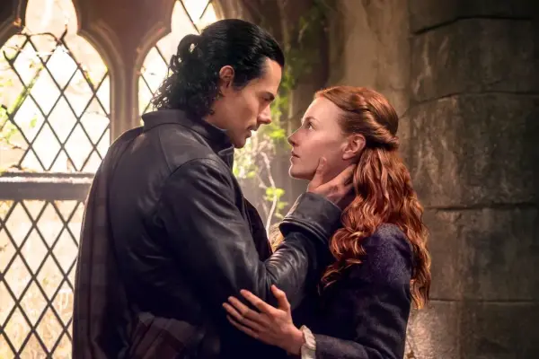 Outlander - Krew z krwi - Czy nowy prequel dorównuje oryginałowi?