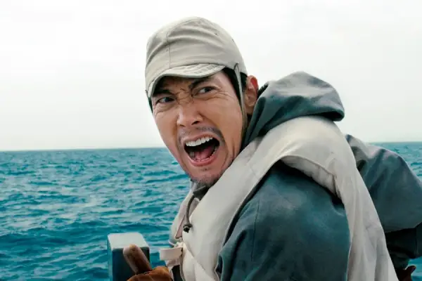 Godzilla Minus One recenzja filmu Filmweb - Potwór rozpada się w pełnej mrocznego napięcia fabule