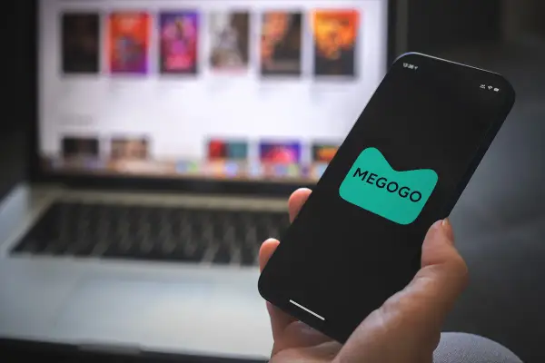 Megogo co to - jak działa telewizja i VOD w jednej aplikacji?